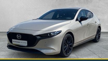 Używany Mazda 3 Nagisa 140 KM (102 kW) 2025 Beżowy Sedan/Limuzyna