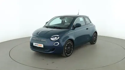 Gebraucht Fiat 500e La Prima 86 kW (118 PS) 2020 Grün Limousine