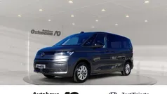 Indiumgrau metallic Gebraucht 2022 VW Multivan Basis Van / Kleinbus | 42.990 € (Fairer Preis)
