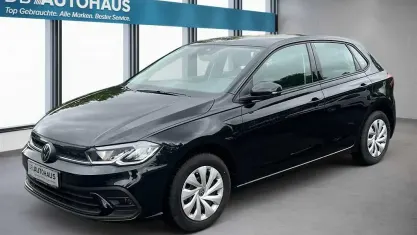 Gebraucht VW Polo Life 95 PS (69 kW) 2024 Schwarz Kleinwagen