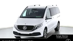 Arktikweiß Gebraucht 2022 Mercedes EQV300 Avantgarde Van / Kleinbus | 39.850 € (Superpreis)