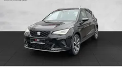 Grau Gebraucht 2024 Seat Arona FR SUV | 20.990 € (Fairer Preis)
