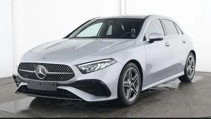 Gebraucht Mercedes A180 AMG 136 PS (100 kW) 2025 Silber Limousine