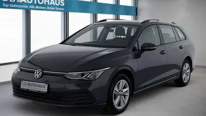 Gebraucht VW Golf VIII Life 116 PS (85 kW) 2024 Grau Kombi