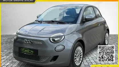 Begagnad Fiat 500e Action 69 kW (95 HK) 2022 Grå Sedan