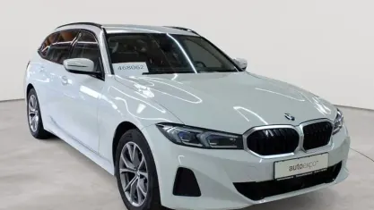 Usata BMW 320 Sport Line 190 CV (139 kW) 2023 Bianco Station wagon