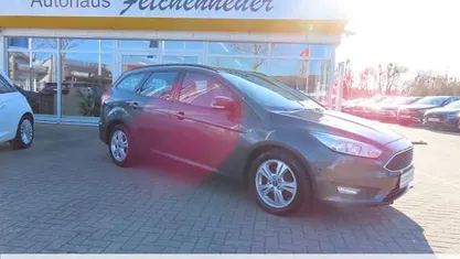 Gebraucht Ford Focus 120 PS (88 kW) 2016 Metallic) (grau Kombi