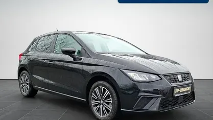 Mitternachtsschwarz Gebraucht 2025 Seat Ibiza Style Limousine | 21.980 € (Fairer Preis)