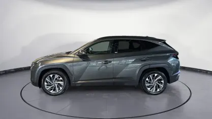 Gebraucht Hyundai Tucson Trend 136 PS (100 kW) 2021 Grau SUV