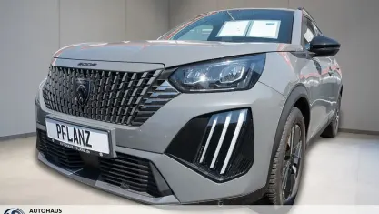 Gebraucht Peugeot 2008 Allure 101 PS (74 kW) 2024 Grau SUV