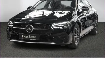 Gebraucht Mercedes CLA200 163 PS (119 kW) 2024 Limousine
