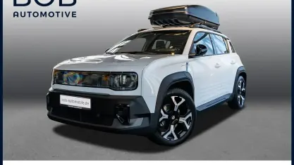 Gebraucht Renault 4 E-Tech Komfort 110 kW (150 PS) 2025 Weiß SUV