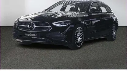 Gebraucht Mercedes C180 Avantgarde 170 PS (125 kW) 2023 Unilack schwarz Kombi
