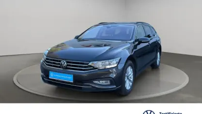 Gebraucht VW Passat Business 150 PS (110 kW) 2022 Grau Kombi