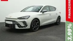 Grau Gebraucht 2024 Cupra Leon Limousine | 33.750 € (Fairer Preis)