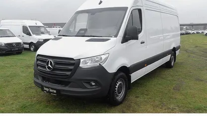 Gebraucht Mercedes Sprinter 170 PS (125 kW) 2024 Van