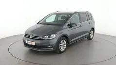 Grau Gebraucht 2019 VW Touran Highline Van / Kleinbus | 22.230 € (Guter Preis)