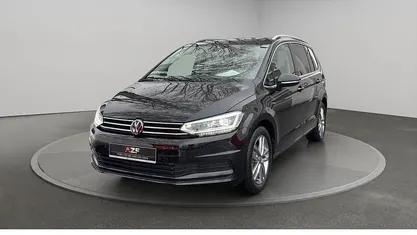 Gebraucht VW Touran Comfortline 150 PS (110 kW) 2025 Van / Kleinbus