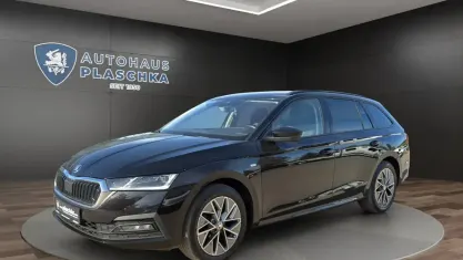 Gebraucht Skoda Octavia Tour 150 PS (110 kW) 2023 Schwarzmagic perleffekt Kombi