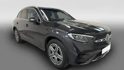 Gebraucht Mercedes E300 AMG line 269 PS (197 kW) 2025 Grau SUV