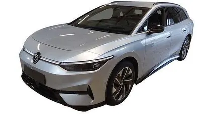 Gebraucht 2025 VW ID.7 Pro Kombi | 49.777 € (Fairer Preis)