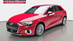 Tangorot metallic Gebraucht 2023 Audi A3 Sportback Advanced Limousine | 24.890 € (Superpreis)