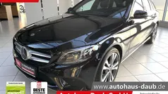 Obsidianschwarz metalliclack Gebraucht 2020 Mercedes C300 Kombi | 32.490 € (Fairer Preis)