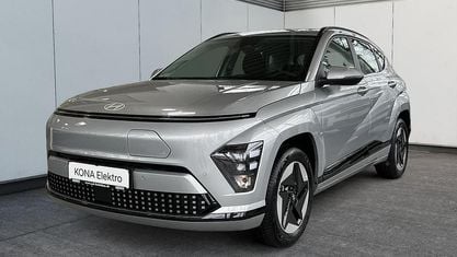 Używany Hyundai Kona Trend 114 kW (156 KM) 2024 Srebrny SUV