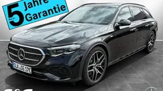 Metalliclack obsidianschwarz Gebraucht 2025 Mercedes E300 Kombi | 88.899 €