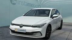 Weiß Gebraucht 2020 VW Golf VIII Life Limousine | 17.700 € (Fairer Preis)