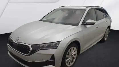 Gebraucht Skoda Octavia Selection 150 PS (110 kW) 2025 Brilliantsilber metallic Kombi