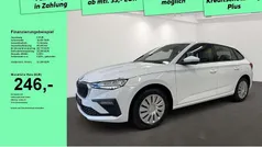 Moonweiss metallic Gebraucht 2025 Skoda Scala Essence Kleinwagen | 22.299 € (Fairer Preis)