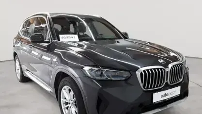 Gebraucht BMW X3 Sport Line 190 PS (139 kW) 2022 Schwarz SUV