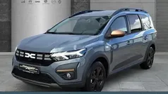 Grau Neu 2025 Dacia Jogger Extreme Van / Kleinbus | 28.184 € (Fairer Preis)