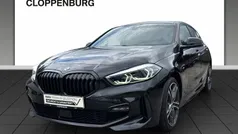 Schwarz Gebraucht 2022 BMW 118 M Sport Kleinwagen | 26.390 € (Fairer Preis)