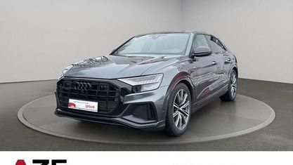 Używany Audi Q8 S-Line 286 KM (210 kW) 2023 Szary SUV