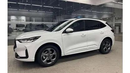 Weiß Neu 2025 Ford Kuga ST-Line SUV | 34.280 € (Fairer Preis)