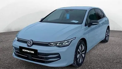Usata VW Golf VIII Goal 116 CV (85 kW) 2025 Blu Berlina