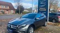 Mercedes GLA220