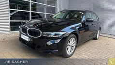Schwarz uni Gebraucht 2024 BMW 320 Comfort Edition Kombi | 37.349 € (Fairer Preis)