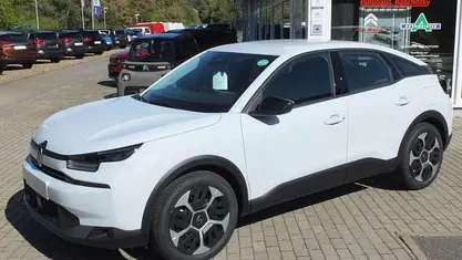 Gebraucht 2025 Citroën e-C4 Limousine | 26.000 € (Superpreis)