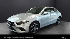 Iridiumsilber metallic Gebraucht 2023 Mercedes A200 Progressive Limousine | 34.960 € (Teuer)