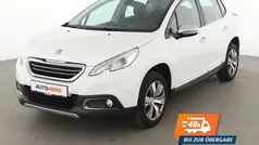 Weiß Gebraucht 2016 Peugeot 2008 Allure SUV | 12.870 € (Fairer Preis)