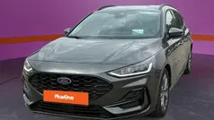 Grau Gebraucht 2024 Ford Focus ST-Line Kombi | 23.660 € (Superpreis)