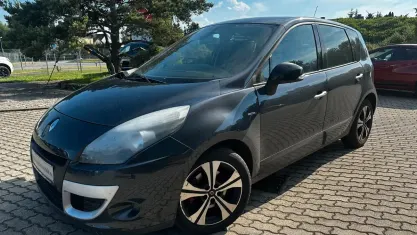 Gebraucht Renault Scénic III Bose Edition 131 PS (96 kW) 2012 Grau Van / Kleinbus