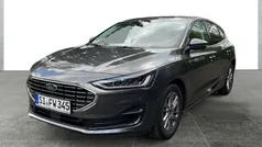 Grau Gebraucht 2025 Ford Focus Titanium Limousine | 28.690 € (Fairer Preis)