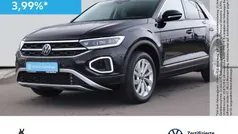 Schwarz Gebraucht 2024 VW T-Roc Style SUV | 28.480 € (Fairer Preis)
