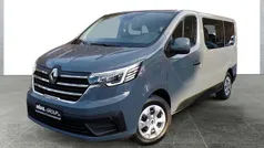 Grau Gebraucht 2024 Renault Trafic Intens Van | 42.990 € (Fairer Preis)