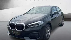 Schwarz Gebraucht 2022 BMW 116 Advantage Kleinwagen | 20.500 € (Fairer Preis)