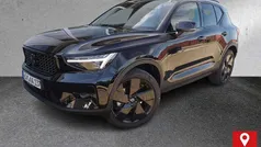 Schwarz Gebraucht 2025 Volvo XC40 Plus SUV | 38.800 € (Fairer Preis)